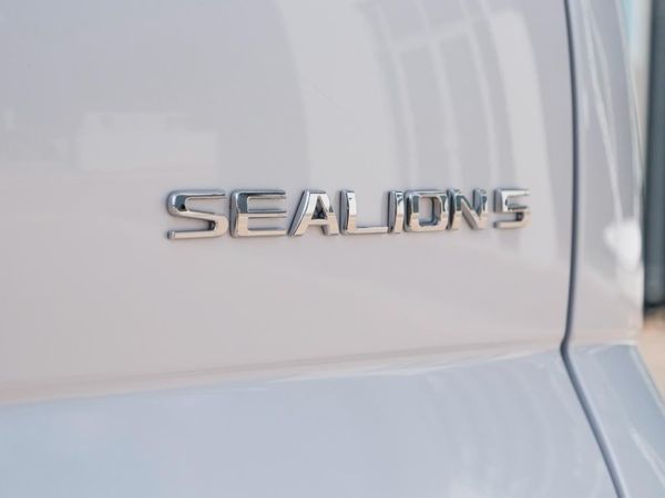 2026-BYD-Sealion-5-15-Dynamic-Phev image:8