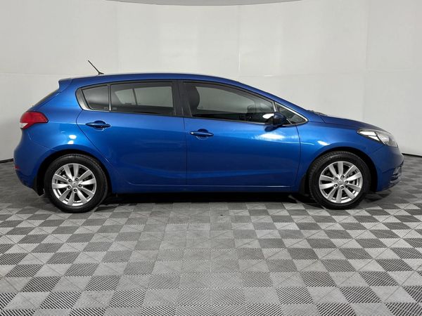 2016-Kia-Cerato-16-EX-5-dr image:15