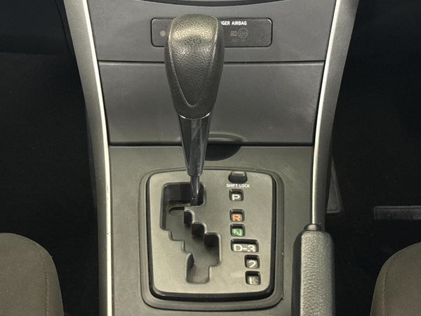 2019-Toyota-Corolla-Quest-16-Auto image:7