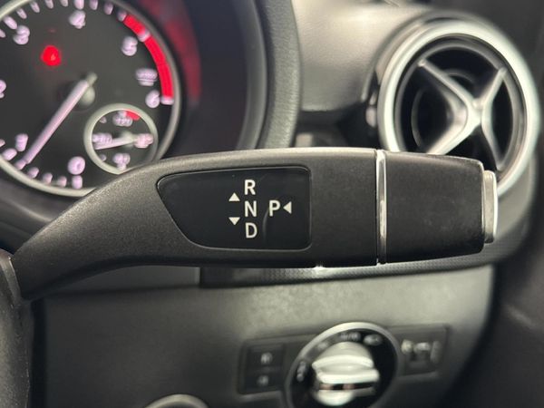 2013-Mercedes-Benz-B-Class-B-180-CDI-BE-Auto image:10