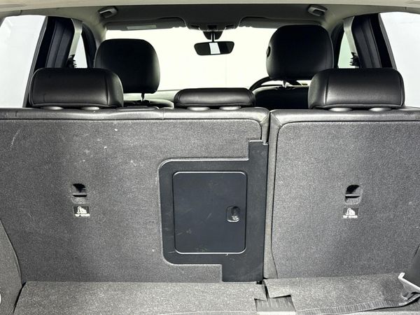 2013-Mercedes-Benz-B-Class-B-180-CDI-BE-Auto image:14