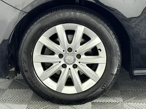 2013-Mercedes-Benz-B-Class-B-180-CDI-BE-Auto image:4