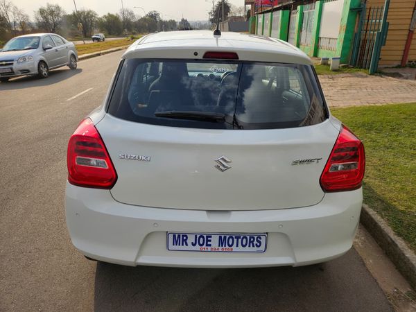 2024-Suzuki-Swift-12-GL image:9