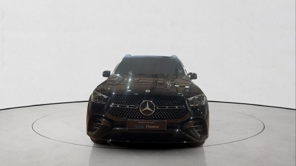 2026-Mercedes-Benz-GLE-450d-4Matic image:2