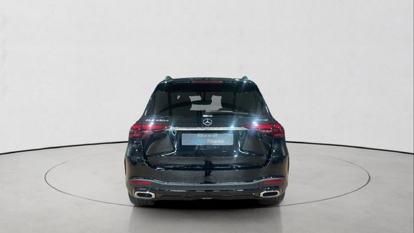 2026-Mercedes-Benz-GLE-450d-4Matic image:3