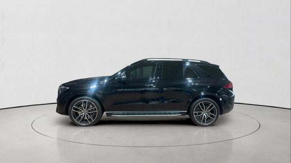 2026-Mercedes-Benz-GLE-450d-4Matic image:5