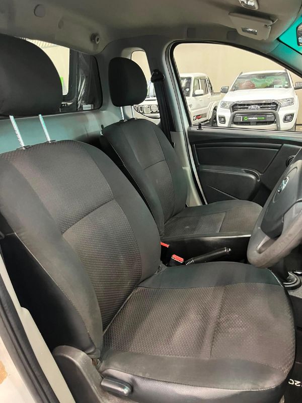 2022-Nissan-NP200-16-AC-Safety-Pack image:12