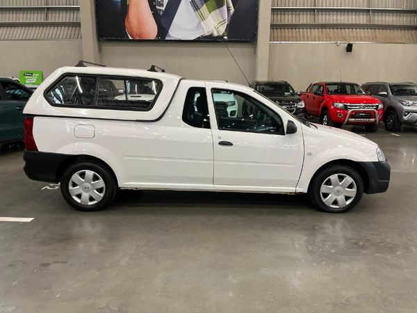 2022-Nissan-NP200-16-AC-Safety-Pack image:7