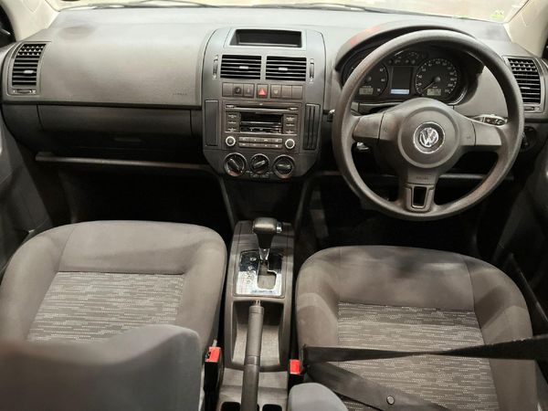2018-Volkswagen-Polo-Vivo-GP-14-Trendline-Auto-Sedan image:11