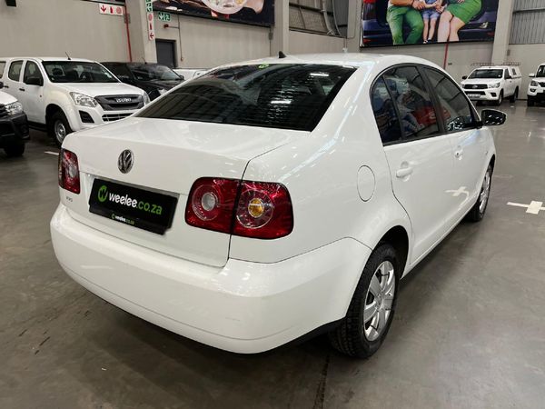 2018-Volkswagen-Polo-Vivo-GP-14-Trendline-Auto-Sedan image:6