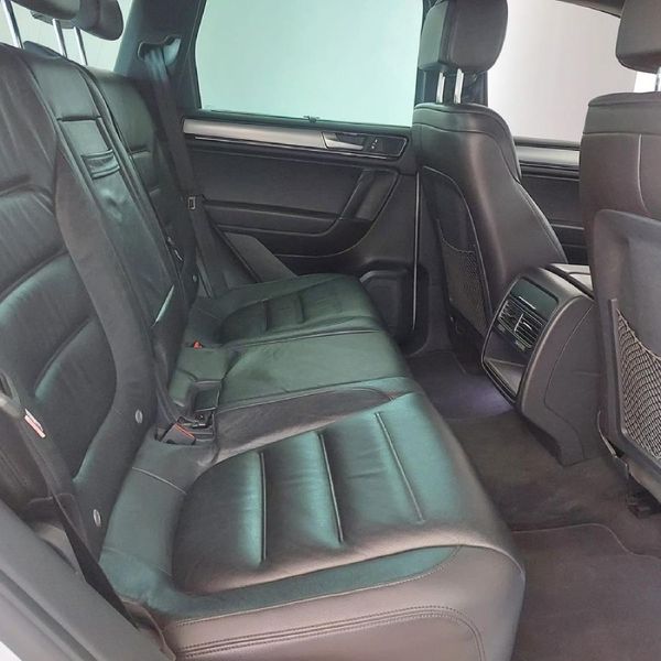 2016-Volkswagen-Touareg-GP-30-V6-TDI-Luxury-Auto image:10