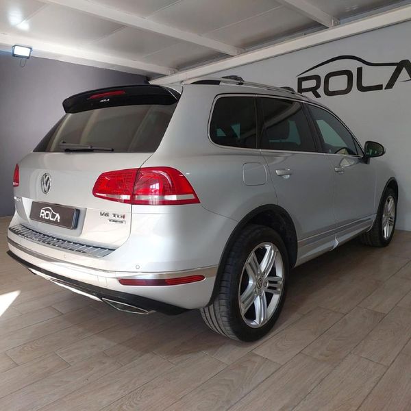 2016-Volkswagen-Touareg-GP-30-V6-TDI-Luxury-Auto image:5