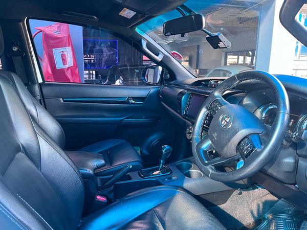 2020-Toyota-Hilux-LEGEND-50 image:9