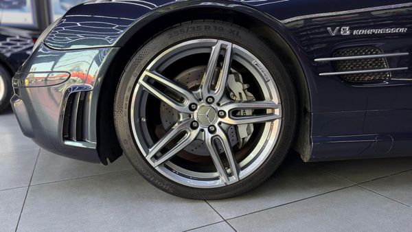 2004-Mercedes-AMG-SL-55-AMG image:18