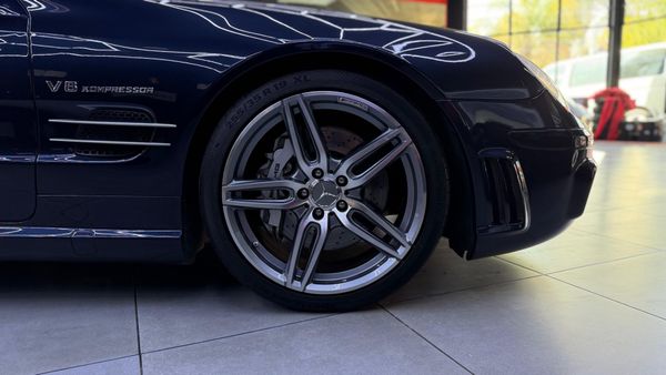2004-Mercedes-AMG-SL-55-AMG image:19