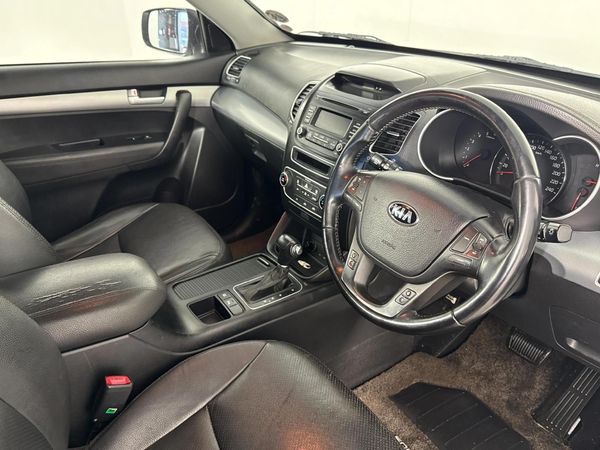 2014-Kia-Sorento-22-Auto image:9