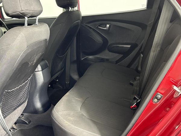 2014-Hyundai-ix35-20-Premium-Auto image:3