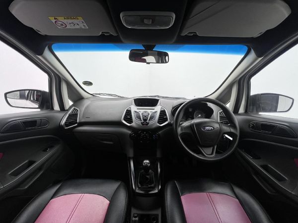 2014-Ford-EcoSport-15-TiVCT-Ambiente image:10