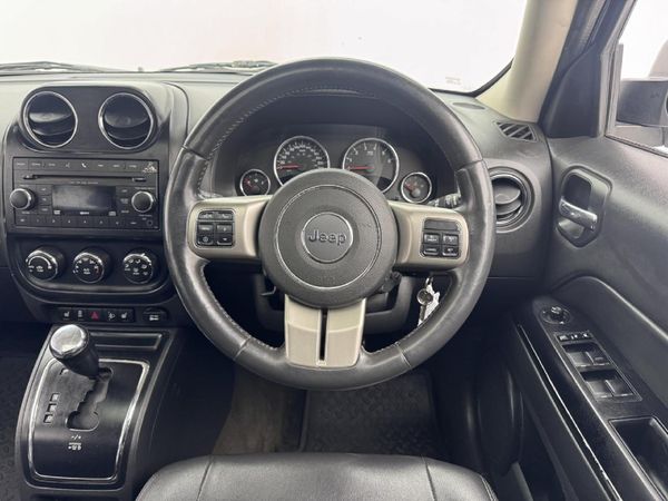 2013-Jeep-Patriot-24-Limited-Auto image:8