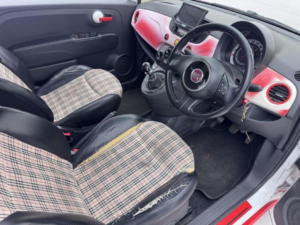 2010-Fiat-500-14-Sport image:12