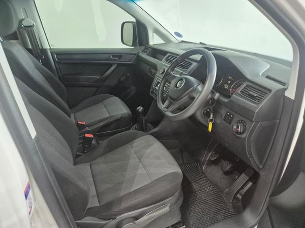 2019-Volkswagen-Caddy-4-CrewBus-16i-7-seat image:10