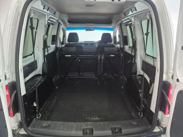 2019-Volkswagen-Caddy-4-CrewBus-16i-7-seat image:11