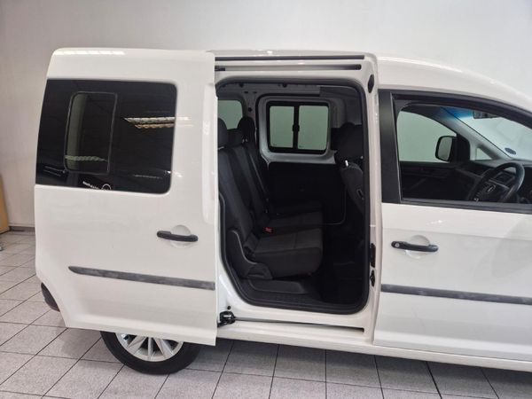 2019-Volkswagen-Caddy-4-CrewBus-16i-7-seat image:3