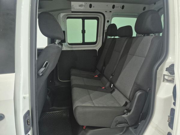 2019-Volkswagen-Caddy-4-CrewBus-16i-7-seat image:7