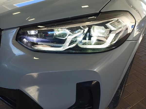 2022-BMW-X4-xDrive20d-M-Sport image:8