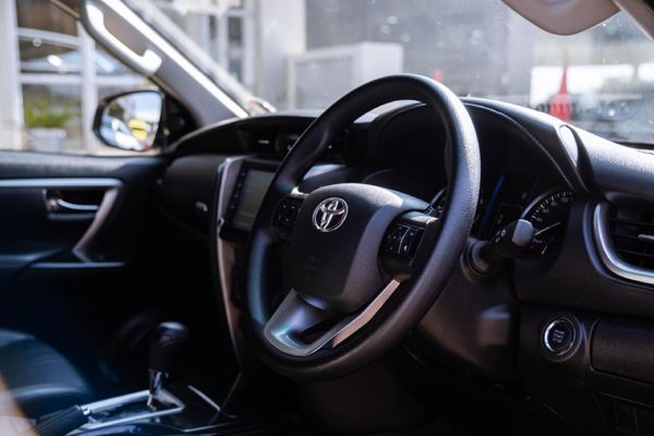 2025-Toyota-Fortuner-24-GD-6-4x4-Auto image:7