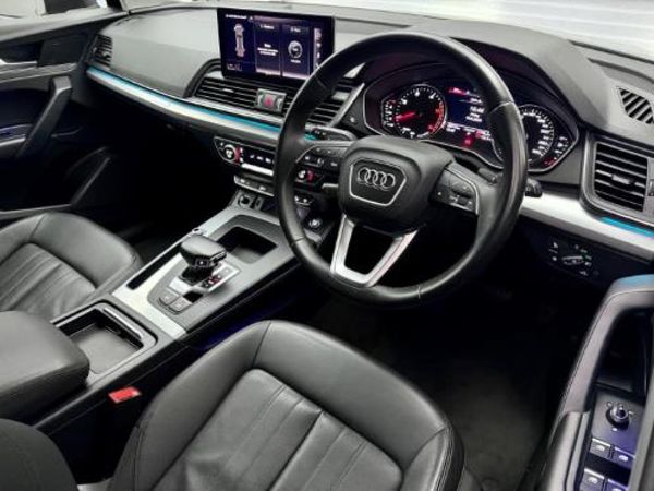 2022-Audi-Q5-40-TDI-quattro-S-Line-Auto image:5