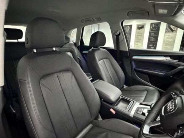 2022-Audi-Q5-40-TDI-quattro-S-Line-Auto image:7