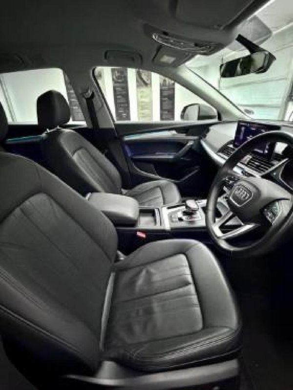 2022-Audi-Q5-40-TDI-quattro-S-Line-Auto image:8