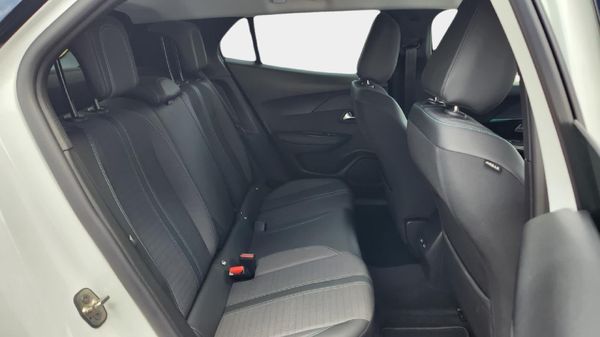 2023-Peugeot-2008-12T-Allure-Auto image:13