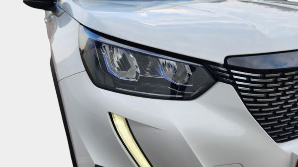 2023-Peugeot-2008-12T-Allure-Auto image:16