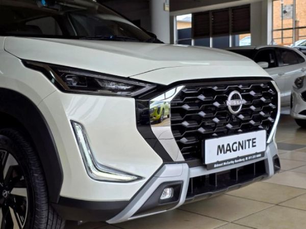 2025-Nissan-Magnite-10T-Acenta-Plus-Auto image:3