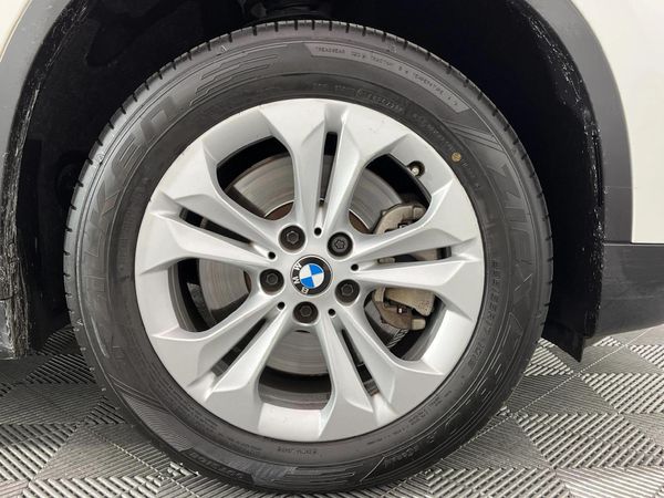 2018-BMW-X1-sDrive20i-Auto image:4