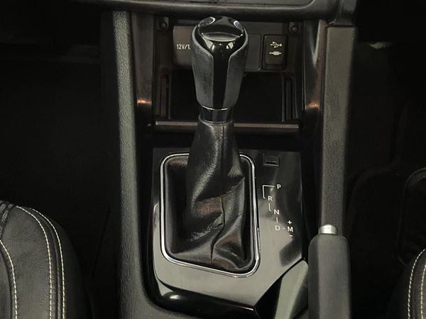 2020-Toyota-Corolla-Quest-18-Prestige-Auto image:9