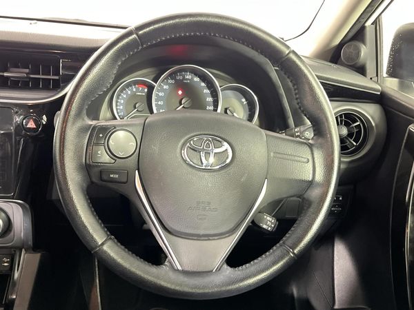 2020-Toyota-Corolla-Quest-18-Prestige-Auto image:11