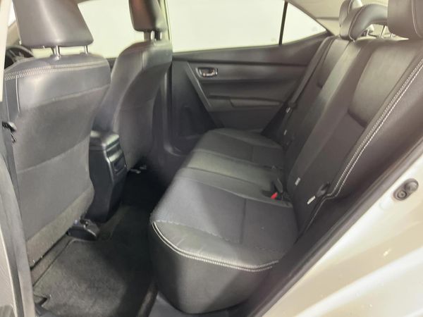 2020-Toyota-Corolla-Quest-18-Prestige-Auto image:3