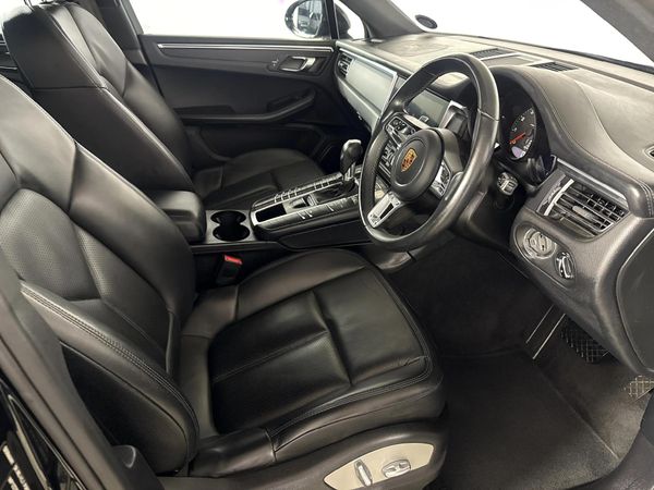 2019-Porsche-Macan-Auto image:9