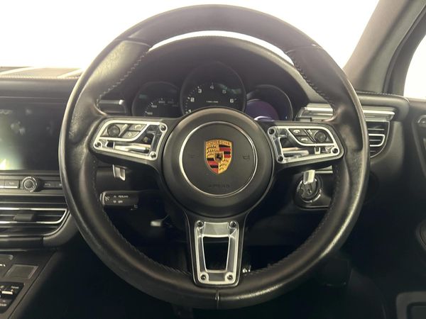 2019-Porsche-Macan-Auto image:11