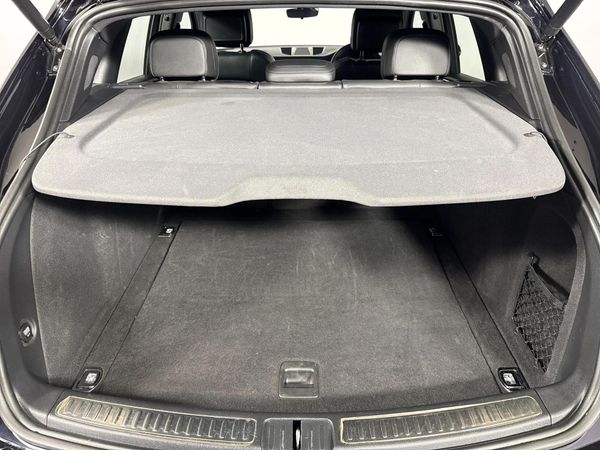 2019-Porsche-Macan-Auto image:13