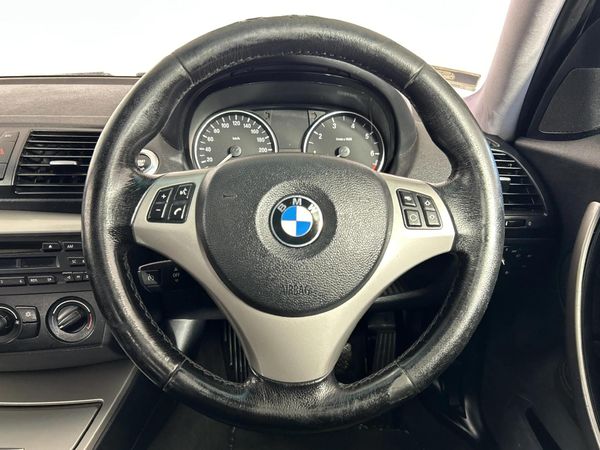 2007-BMW-1-Series-120i-5-dr-Exclusive image:11