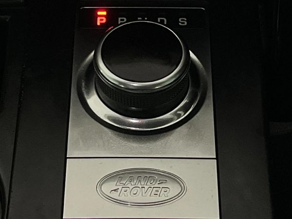 2018-Land-Rover-Discovery-30-TD6-SE image:10