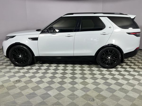 2018-Land-Rover-Discovery-30-TD6-SE image:18
