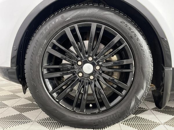 2018-Land-Rover-Discovery-30-TD6-SE image:4