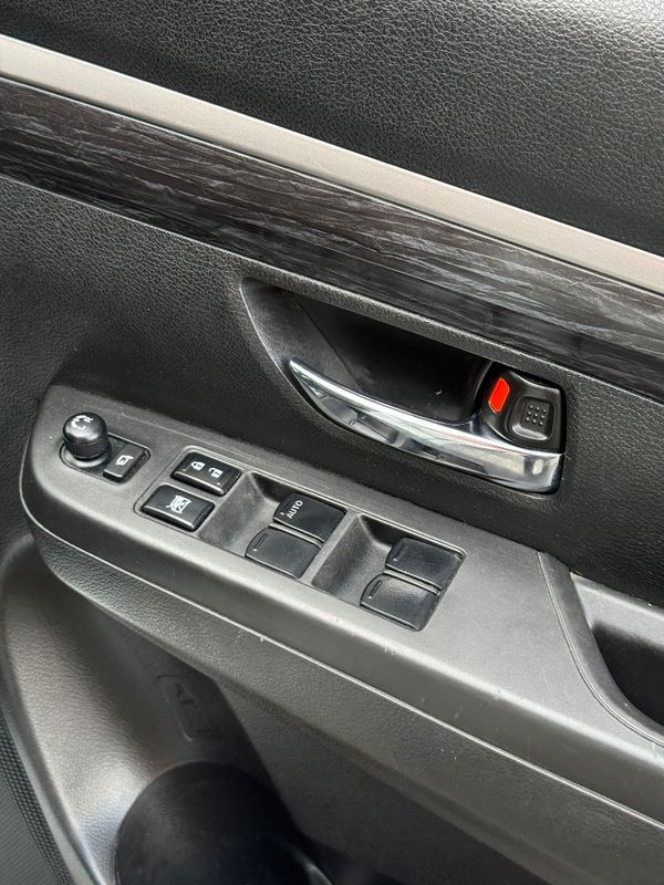 2025-Suzuki-XL6-15-GLX image:15