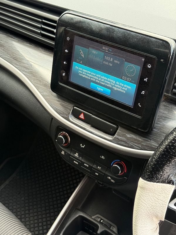 2025-Suzuki-XL6-15-GLX image:7