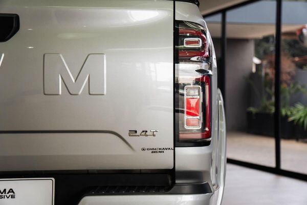 2025-GWM-P-Series-P300-24TD-LT-Double-Cab-Auto image:4